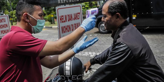 Gara-Gara Isu Thermo Gun Bisa Rusak Otak, Warga Denpasar Tolak Cek Suhu di Dahi