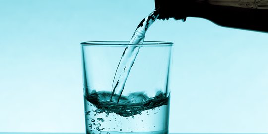Bantu Jaga Kognitif, Ini Jumlah Asupan Air Minum yang Tepat bagi Anak