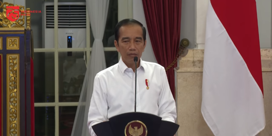 Jokowi Usai Beri Bantuan Modal ke Pedagang: Jangan Dipakai untuk Beli Handphone
