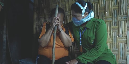 Istri Jenderal TNI Andika Kaget Lihat Rumah Penjual Lotek, Langsung Telepon Suami