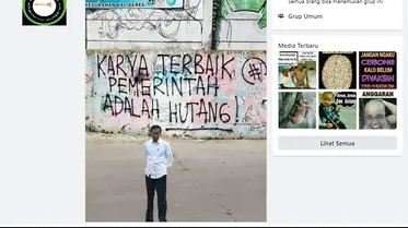 salah foto jokowi berlatar belankang tulisan karya terbaik pemerintah utang