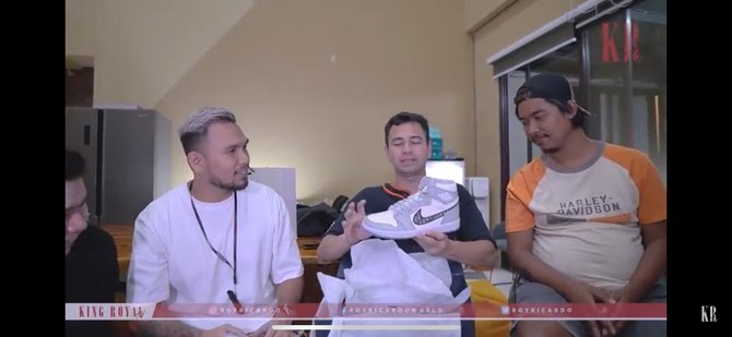 Raffi Ahmad Beli Sepatu Jordan Dior Rp225 Juta Komika Dodit Malah