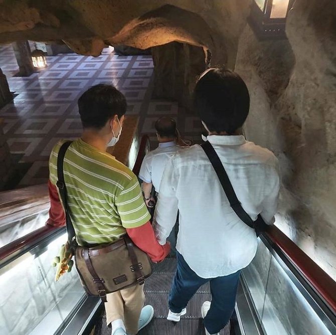 oh jung se main dengan fans berkebutuhan khusus