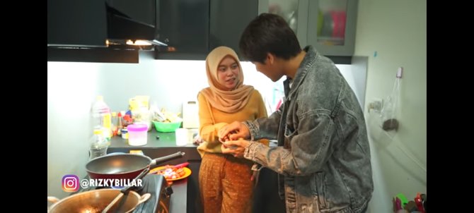 momen masak bersama rizky dan lesti