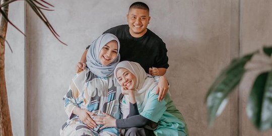 Mulai Rambah Dunia Bisnis, Ini 5 Potret Cafe Natasha Rizky Bergaya Eco-Industrial