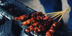 5 Cara Membuat Sate Kambing Empuk Dengan Bumbu Meresap Mudah Dicoba Merdeka Com