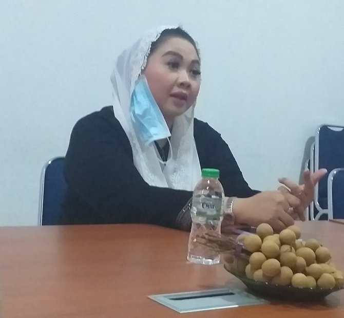 putri keraton solo putri woelan sari dewi