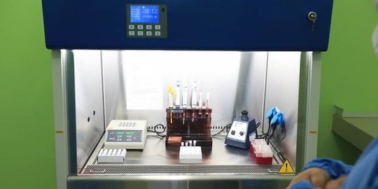 Wali Kota Tarakan Launching Mesin PCR di RSU Kota Tarakan