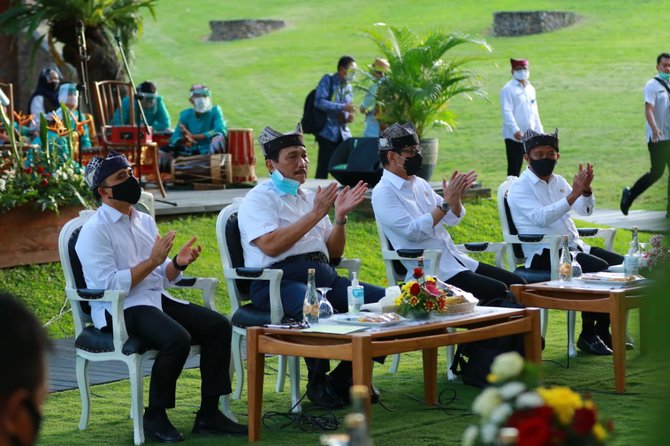 menpar whisnutama kunjungan kerja ke banyuwangi