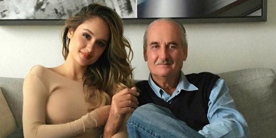 Ungkap Kondisi Finansial Masa Kecil, Cinta Laura Selalu Belajar Hal Ini dari Ayahnya