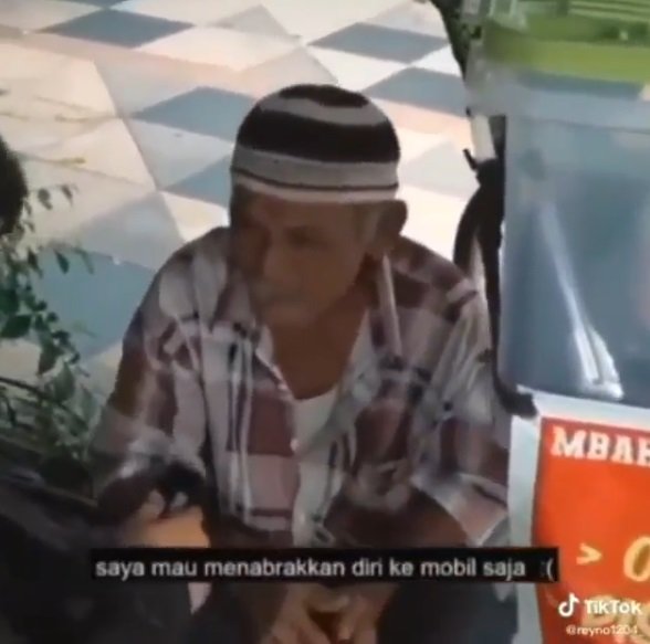 pria tua dilentarkan anaknya