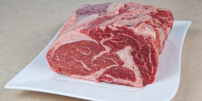 6 Bahaya Terlalu Banyak Konsumsi Daging Sapi untuk Kesehatan