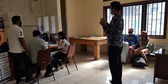 Gelar Yoga Massal di Bali, 2 WN Rusia Akhirnya Dideportasi