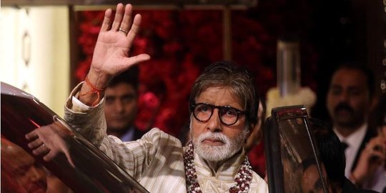 Amitabh Bachchan Keluar Dari Rumah Sakit Setelah Sembuh Dari Virus Corona