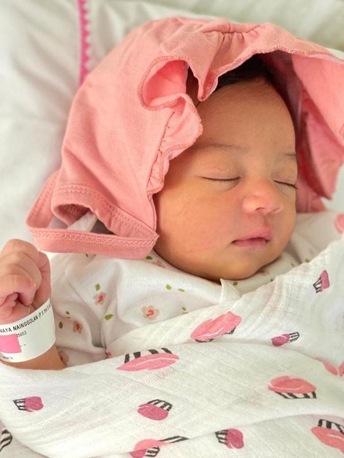 kilas balik kehamilan rianti cartwright