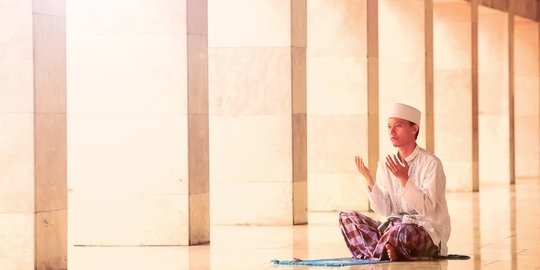 6 Amalan Antara Adzan dan Iqomah yang Bisa Dilakukan, Maksimalkan Raihan Pahala
