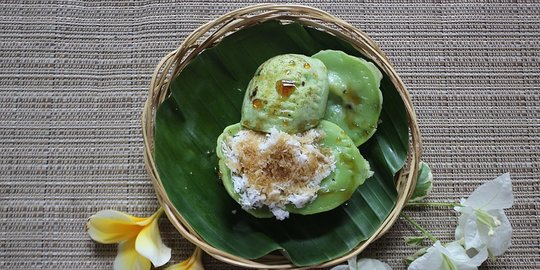 Resep Kue Bugis Mandi Atau Putri Mandi Kenyal Merdeka Com