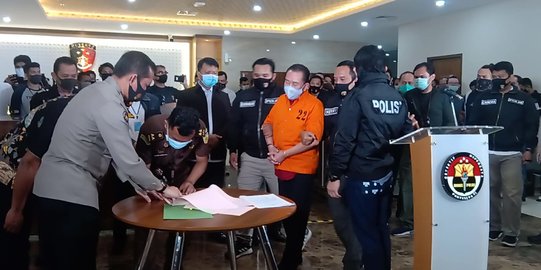 Anita Kolopaking Mangkir Diperiksa Bareskrim Terkait Surat Jalan Djoko Tjandra
