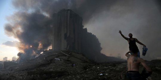 PM Hassan Diab: Rabu Hari Berkabung Nasional Atas Ledakan di Beirut Lebanon