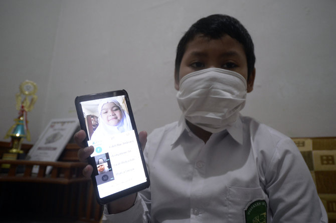 belajar online di rumah