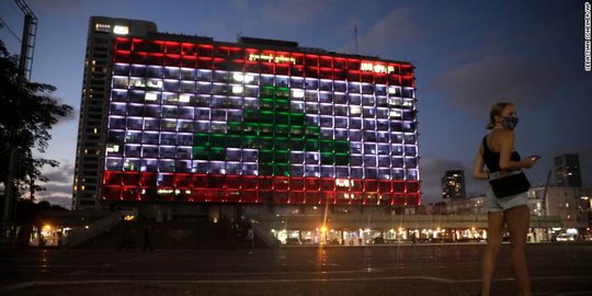 Kota Tel Aviv Israel Nyalakan Lampu Berhias Bendera Lebanon Sebagai Tanda Solidaritas