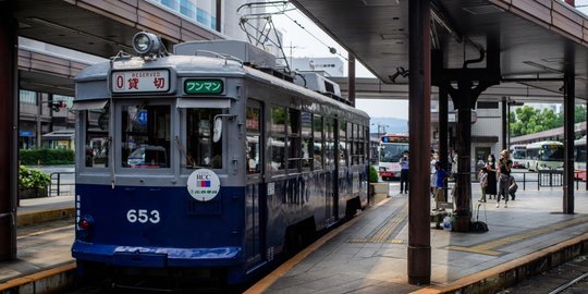 Wujud Trem 653 yang Selamat dari Serangan Bom Atom Hiroshima