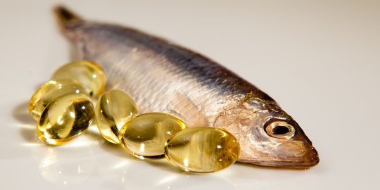 10 Manfaat Minyak Ikan untuk Menurunkan Berat Badan, Bantu Bakar Lemak