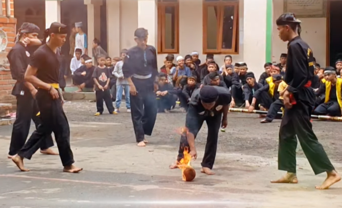 bola leungeun senenu sukabumi
