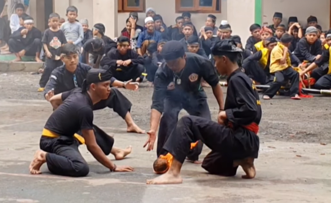 bola leungeun senenu sukabumi