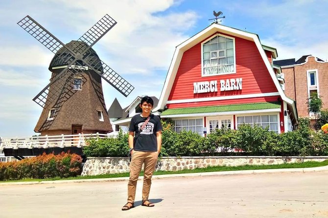 bak berlibur ke belanda ini 4 potret seru wisata merci barn di medan