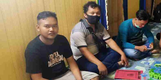 Gilang 'Fetish Jarik Unair' Ditangkap di Kalteng