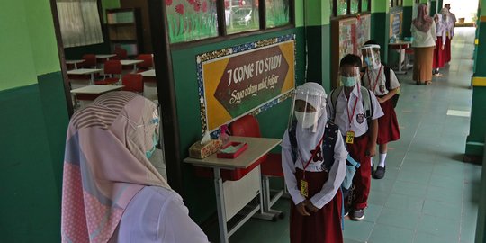 Kemendikbud Setop Simulasi Sekolah Tatap Muka di Bekasi