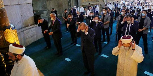 Suasana Salat Jumat Pekan Kedua di Masjid Hagia Sophia