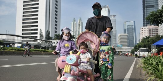 Car Free Day, Warga Lebih Taat Memakai Masker di Bundaran HI