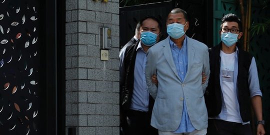 Taipan Media Hong Kong Ditangkap Karena Dituduh Bersekongkol dengan Asing