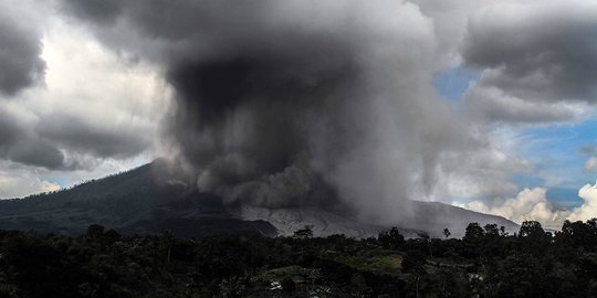 Debu Vulkanik Berpotensi Sampai ke Aceh, Ini 7 Fakta Erupsi Gunung Sinabung