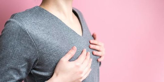7 cara membesarkan payudara secara alami yang aman dan tanpa operasi