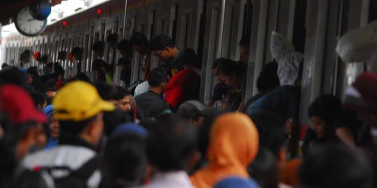 Pecah Rekor, Penumpang Kereta Api di 2019 Mencapai 429,3 Juta Orang