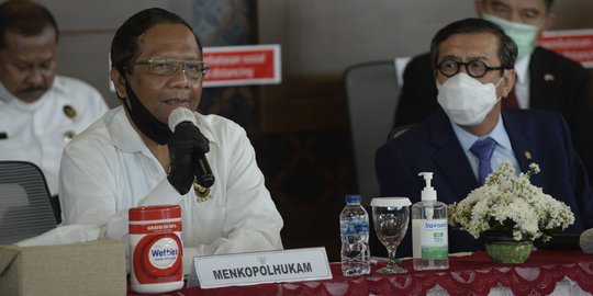 Alasan Menko Mahfud Lebih Suka Bepergian Saat ini Dengan Kereta