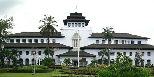 Anomali PAD Pemprov Jabar di Tengah Pandemi, Sempat Terpuruk Kini Mulai Positif