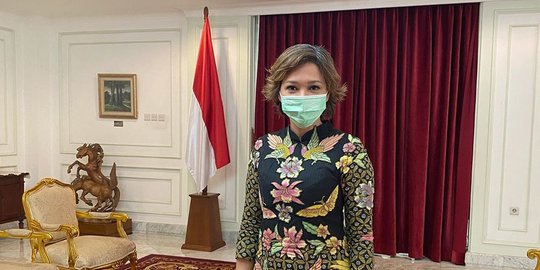 Datang ke Istana Negara, Penampilan Maia Estianty Bikin Salfok Warganet