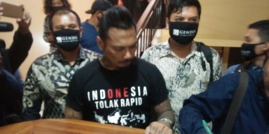 Resmi Ditahan, Jerinx SID Terancam Hukuman 6 Tahun Penjara