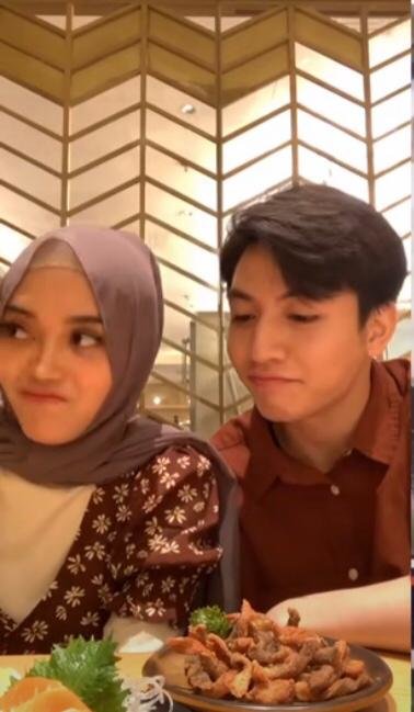 potret kebersamaan putri delina dan jeffry reksa