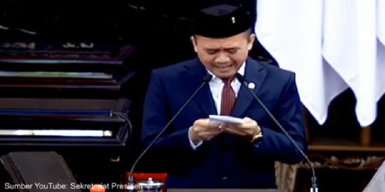 Doa Mufti Anam di DPR: Beri Kesempatan Indonesia Teruskan Jembatan Emas Bung Karno