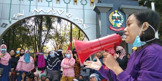Tidak Mau Dibujuk dan Gagal Bertemu Gubernur Sulsel, Warga Tetap Tolak Tambang Pasir