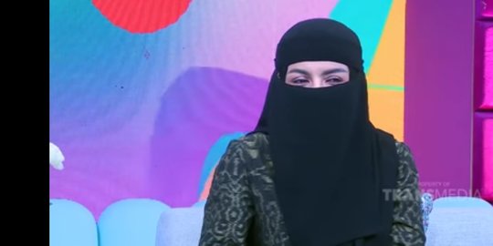 Sering Mengingat Kematian, Ini Alasan Five Vi Mantap Berhijrah