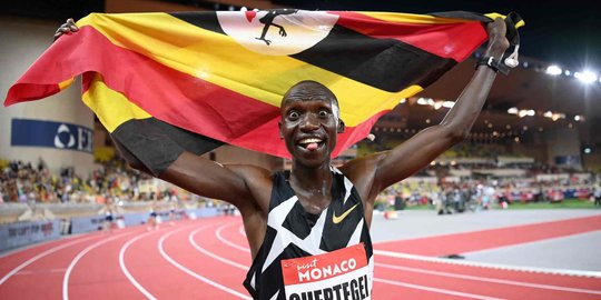 Lari 5.000 Meter, Pelari Uganda Cetak Rekor Baru Dunia