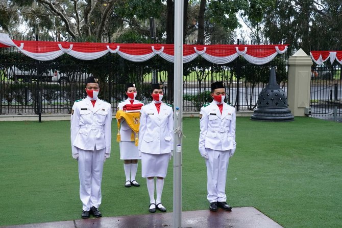 upacara hut ri di tengah pandemi kjri melbourne sukses seleksi paskibra lewat online