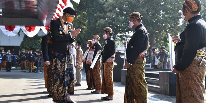 Peringati HUT Jateng Ke-70 Saat Pandemi, Ini Pesan Ganjar Pranowo Kepada Warganya