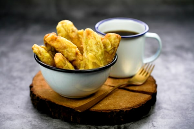 ilustrasi pisang goreng